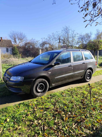 fiat-stilo-16-big-0