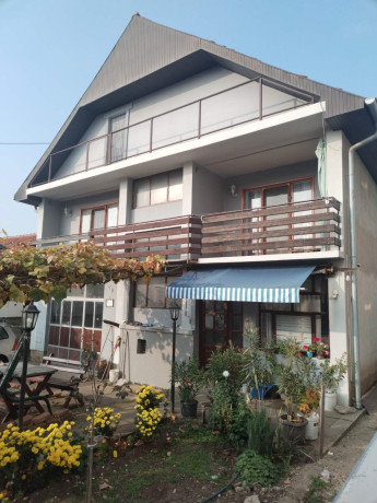 prodajem-kucu-legalizovana-11vlasnik-big-0