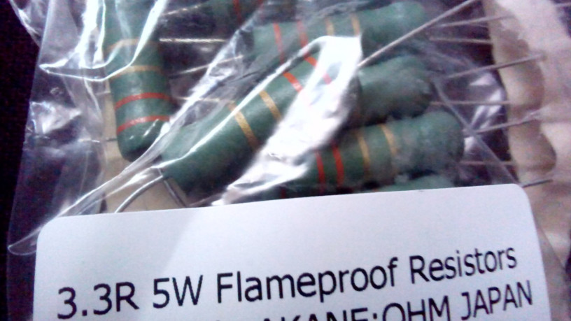 mox-carbon-otpornici-5w-3w-2w-1w-za-skretnice-itd-big-1