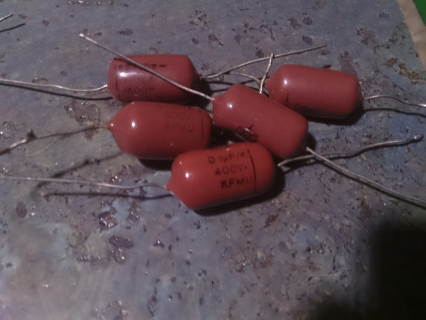 iskra-kondenzatori-nos-big-1