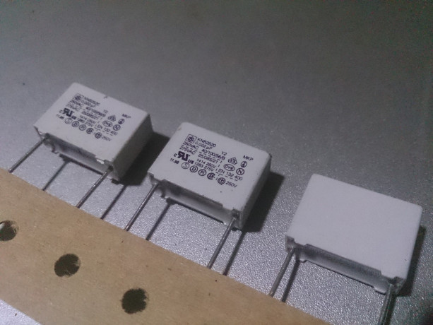 iskra-kondenzatori-nos-big-4