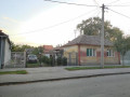 kuca-i-gradjevinsko-zemljiste-u-centru-pozarevca-small-0