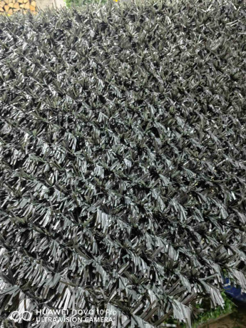 ograda-od-zelene-vestacke-trave-big-4