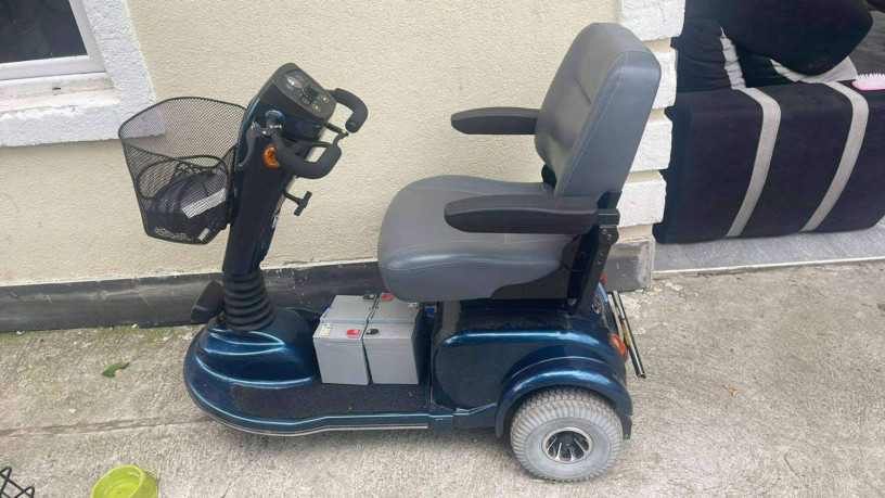 invalidski-skuter-elektricni-big-0