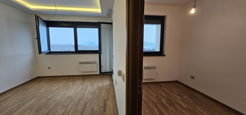uzi-centar-stan-na-prodaju-zlatibor-big-3
