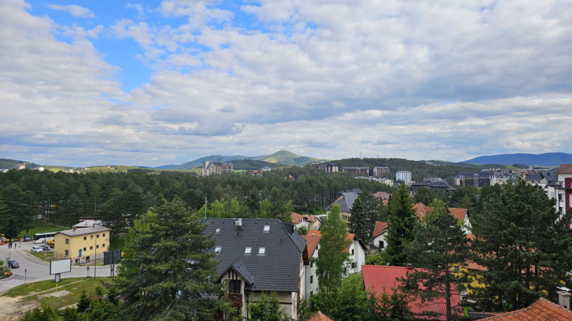 uzi-centar-stan-na-prodaju-zlatibor-big-2