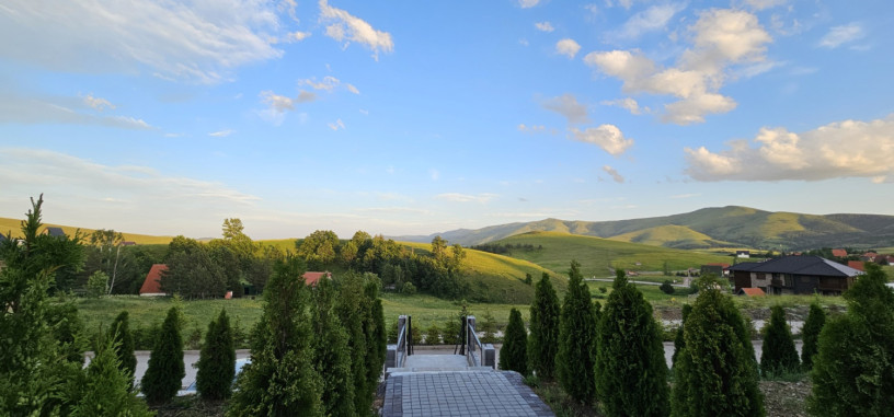 na-prodaju-lux-stan-na-mirnoj-lokaciji-big-3