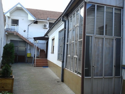 poslovno-stambena-zgrada-sremska-mitrovica-na-odlicnoj-lokacij-big-1