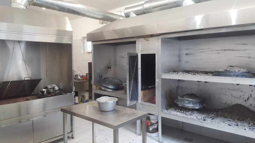 pecenjara-na-prodaju-big-1