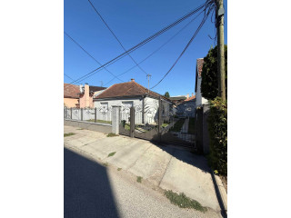 Na prodaju kuća u centru Novog Sada