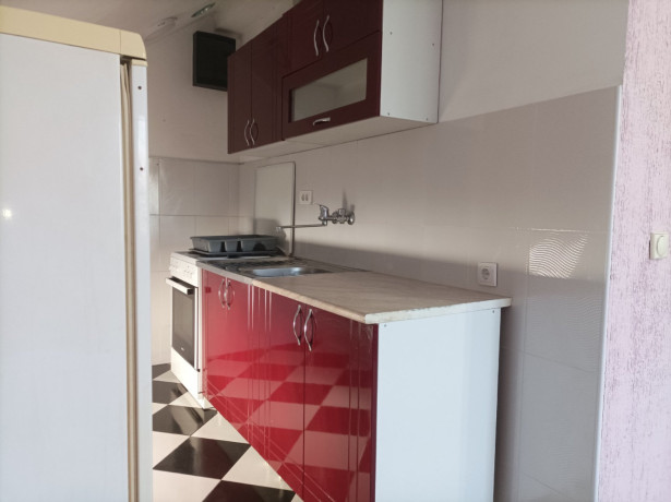 namesten-stan-u-kuci-50m2-na-prvom-spratu-zaseban-ulaz-big-2