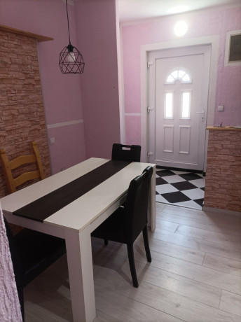 namesten-stan-u-kuci-50m2-na-prvom-spratu-zaseban-ulaz-big-3