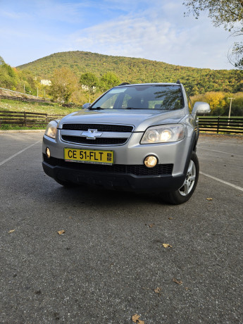 chevrolet-captiva-20d-4x4-big-0