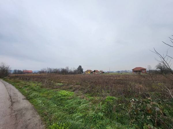 plac-u-prijevoru-102-ara-dve-parcele-big-3