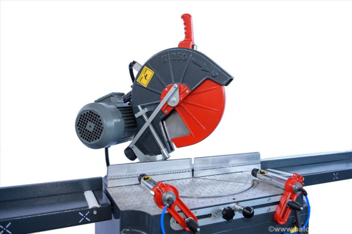 masina-jednoglavi-ger-za-pvc-i-alu-big-1