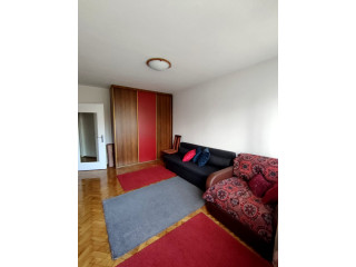 Izdajem dvosoban stan, Novi Beograd, Otona Zupančića 50 m2