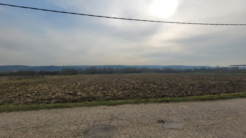 parcela-18hektara-visokonaponska-struja-ravna-big-3