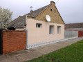 na-prodaju-kuca-u-backom-gradistu-small-1