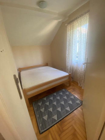 calije-25-stan-50-kvadrata-3-sprat-bez-lifta-etazno-grejanje-i-klima-big-4